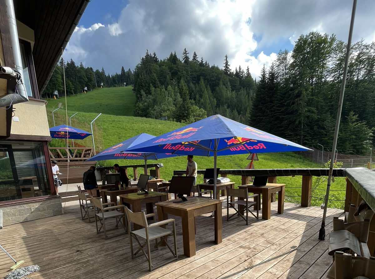 BASHHUB-BOROVETS-SQUARE